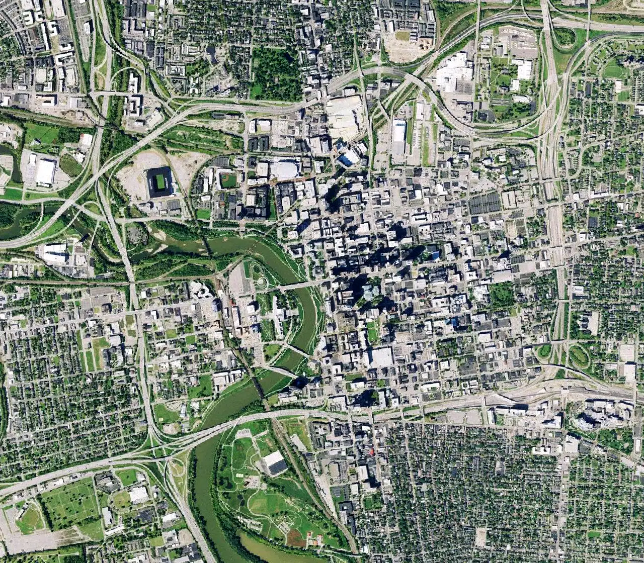 Columbus from above by day, with this week's busiest blocks marked